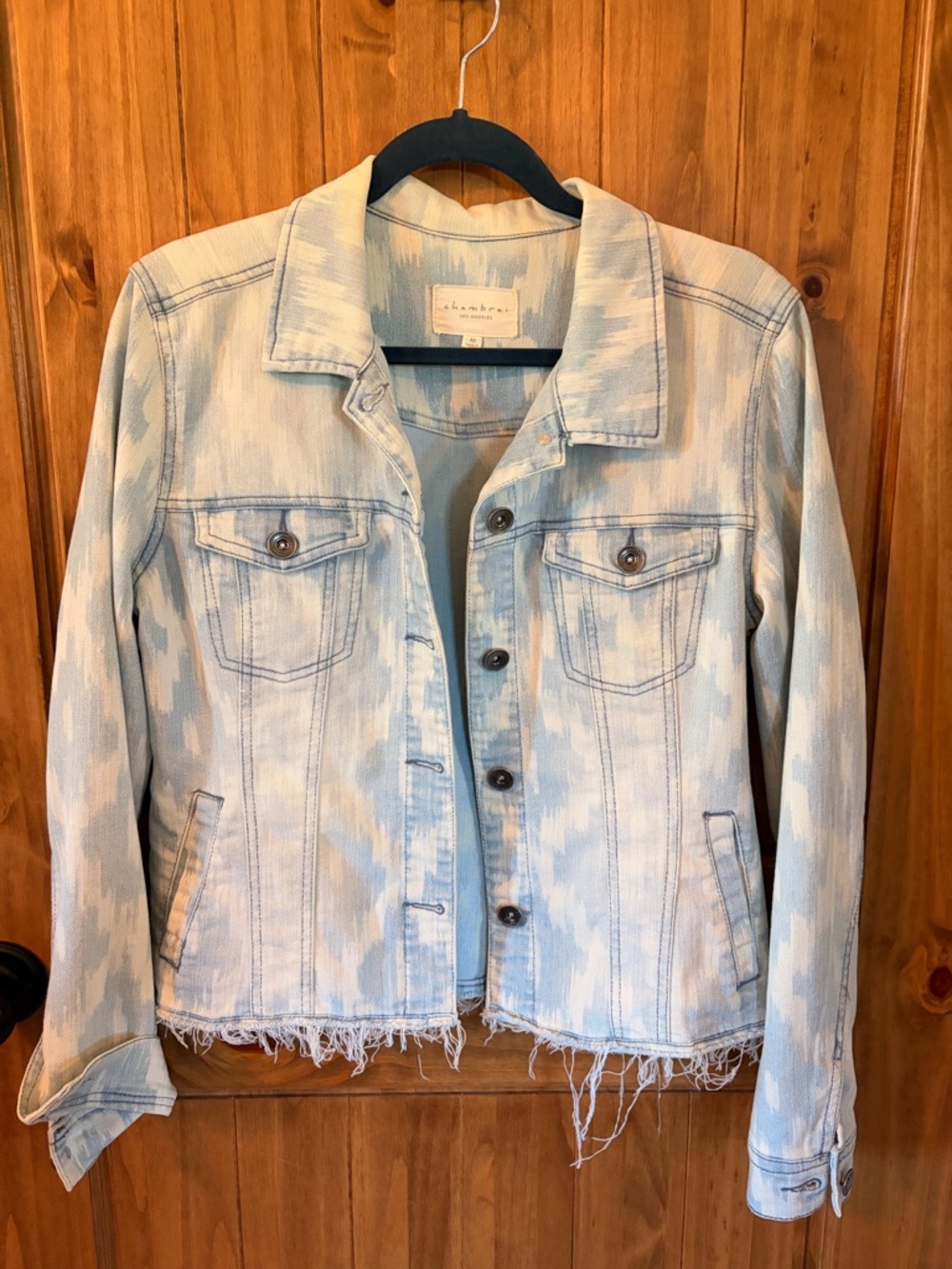 Chambrai Los Angelas Light Blue Denim Jacket with Frayed Hem (Medium)
